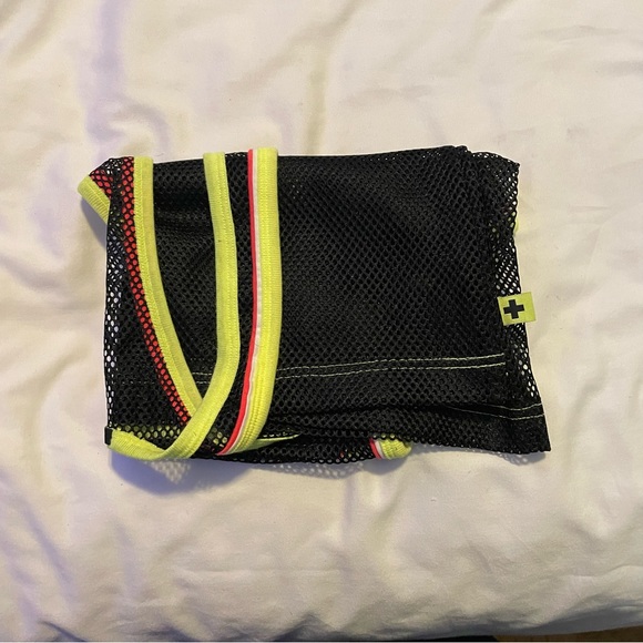 Andrew Christian mesh tank - Picture 6 of 6